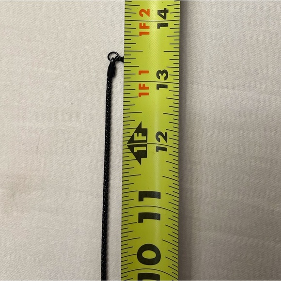 Black Arrow Charm Necklace Unisex - Picture 9 of 11